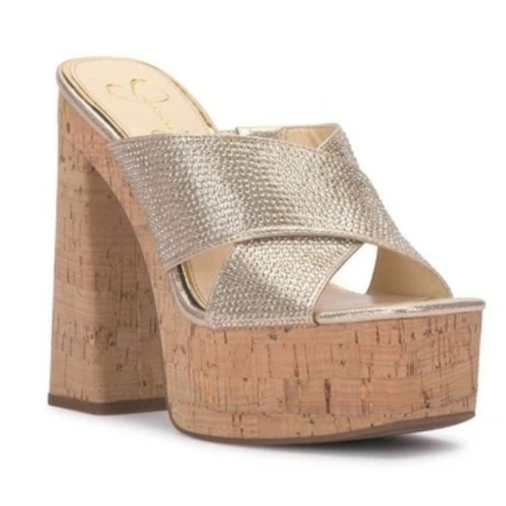 Hip Jessica Simpson Platforms!. - Picture 2 of 3